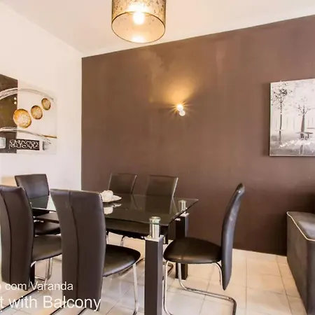 Akisol Moss Apartment
